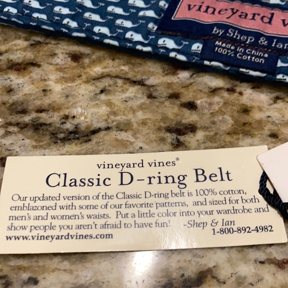 Brand NWT Vineyard Vines belt - Sz S